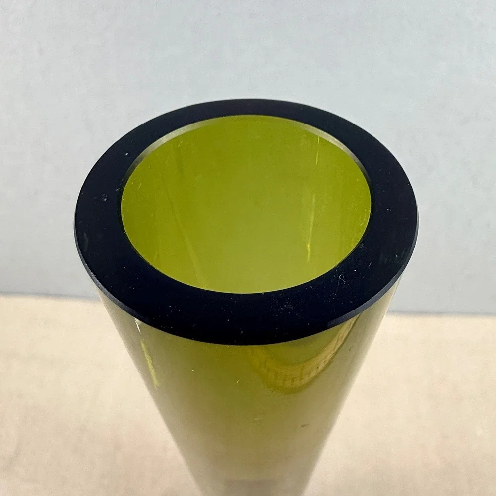 VTG‎ Marquis by Waterford Olive Green Art Glass Vase Modernist 17